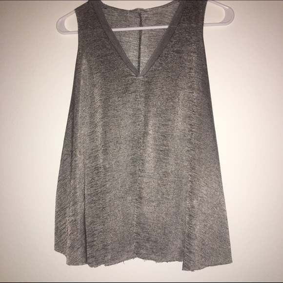 ZARA Vneck top