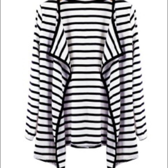 "J a m e s o n" cardigan🌟sale🌟 - Picture 3 of 4