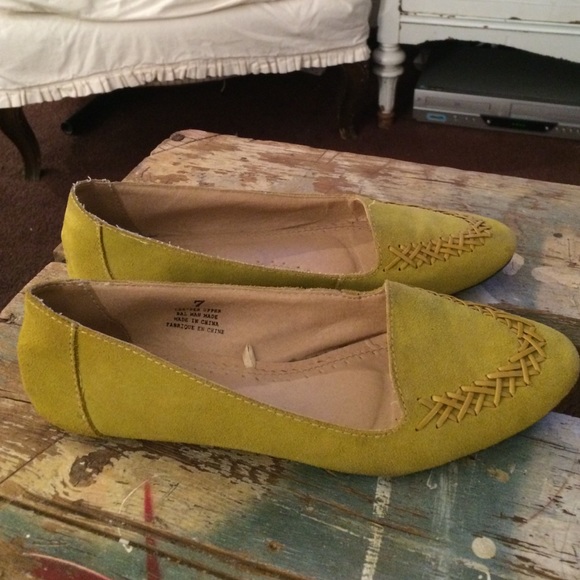 Suede pointed slip on flats - Picture 3 of 3