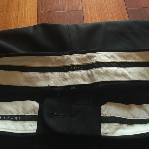 Theory wool pants - Picture 3 of 4