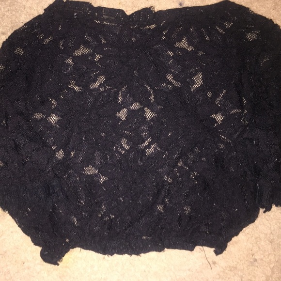 Black crop top