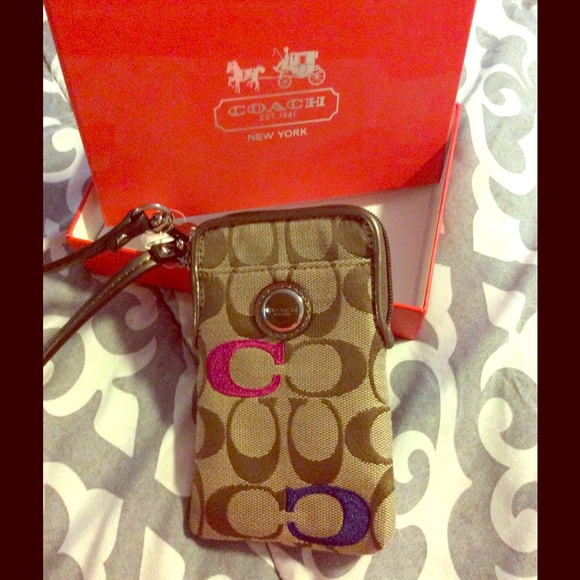 Coach cell phone holder