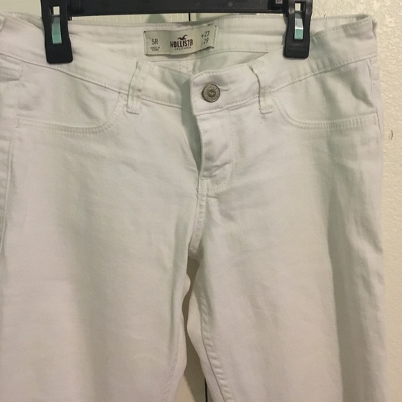 Hollister jeans !