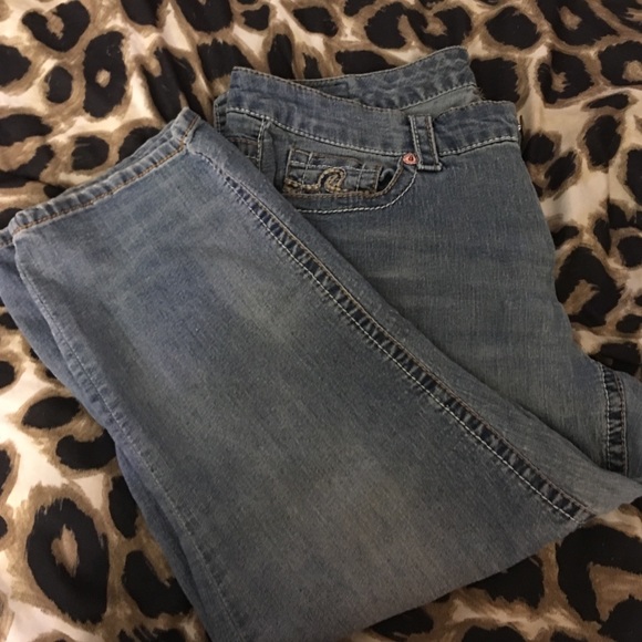 Capris