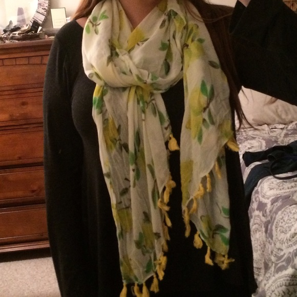 Kate Spade Lemon Scarf!