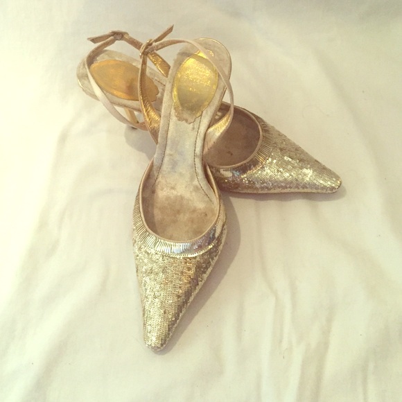 Rene Cagvilla Heels