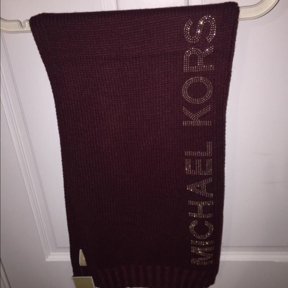 MICHAEL KORS SCARF - Picture 1 of 1
