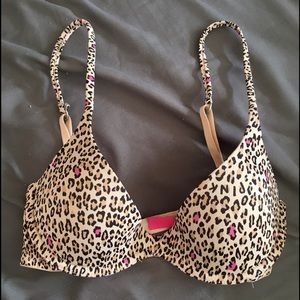VS PINK scoopneck bra 32B