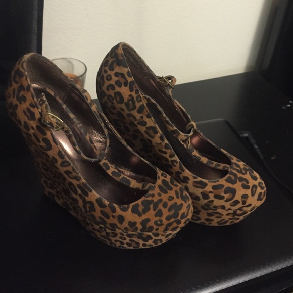 Wedged Cheetah Print Heels - Picture 1 of 4