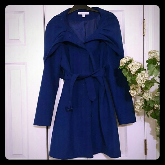Cape /Hoodie coat