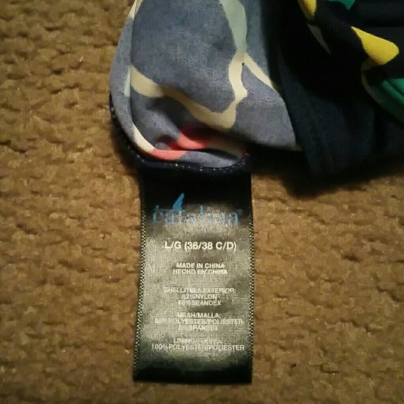 Bathing suit - Picture 2 of 3