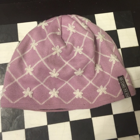 Daisy ski hat