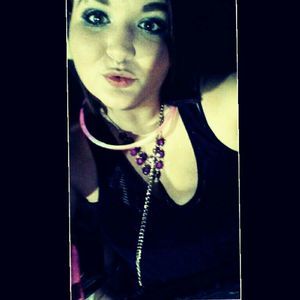 Meet your Posher, Brittany