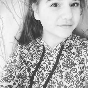 Meet your Posher, Carly