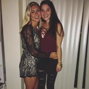 Meet your Posher, Kelly