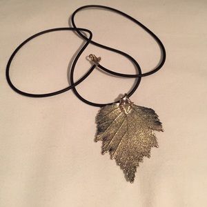 Silver leaf necklace