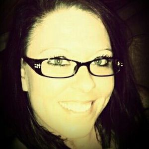 Meet your Posher, Delaina