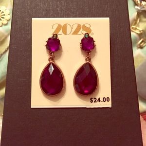 Deep purple costume jewelry earrings!