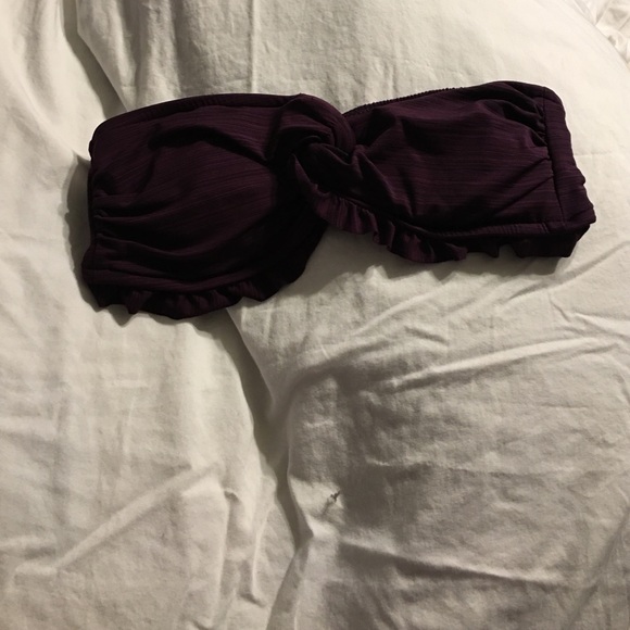 Twist Bandeau Bikini top