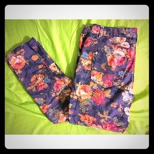 Cute floral print skinny jeans