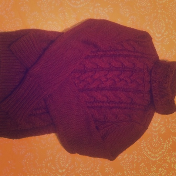 H&M turtleneck sweater