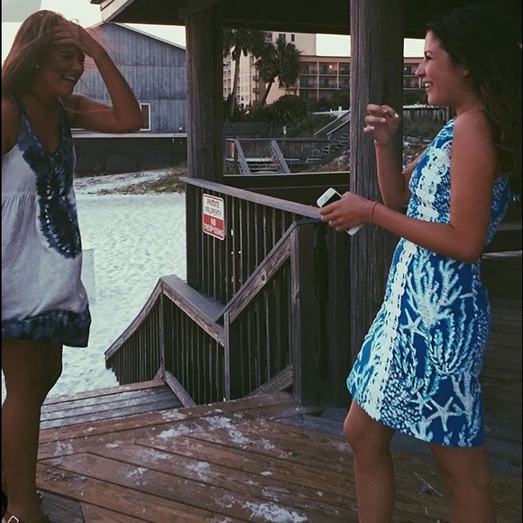 Meet Your Posher - Lori - Picture 3 of 3