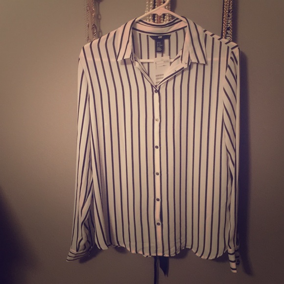 H&M blouse sheer black and white