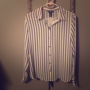 H&M blouse sheer black and white