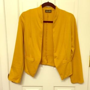 Modern Blazer in mustard