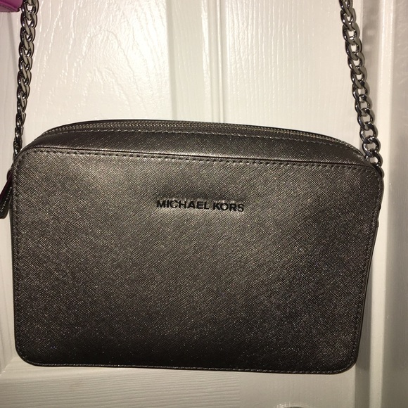 Micheal Kors Crossbody