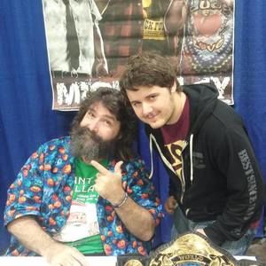 Meet your Posher, Hunter