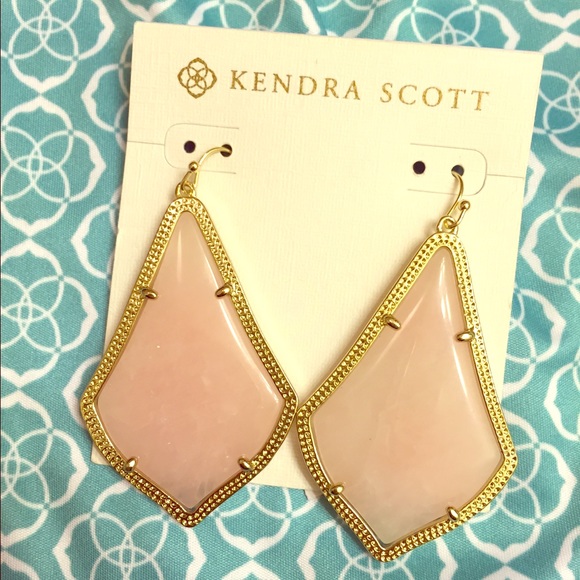 KENDRA SCOTT Rose Quartz Alexandra's