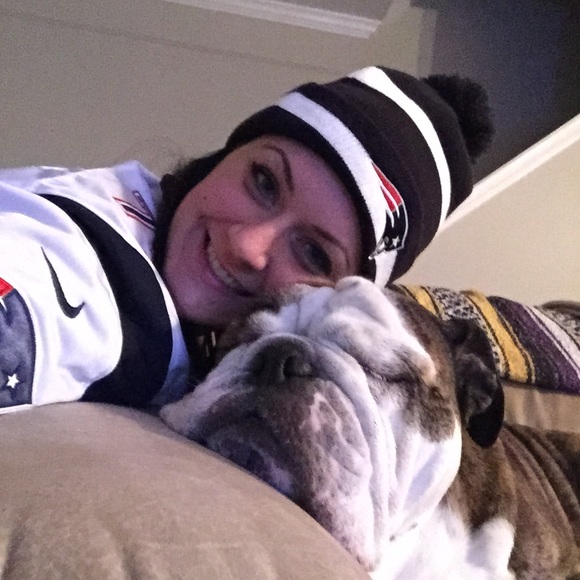 Meet your Posher, Danielle - Picture 1 of 1