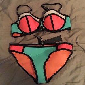 Poppy triangl bathing suit