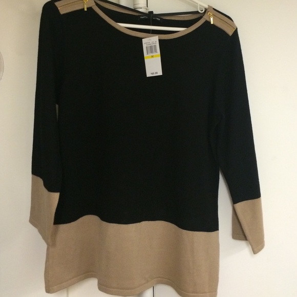 Sweater - Picture 2 of 4