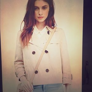 Forever21 swingy trench crop jacket