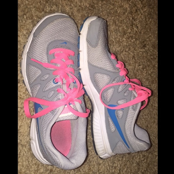 Nike shoes