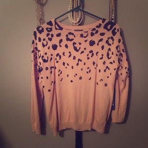 Forever 21 leopard sweater.  Gorgeous!!!