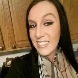 Meet your Posher, Candice