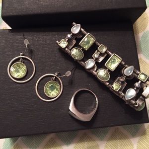 Jewelry set!!