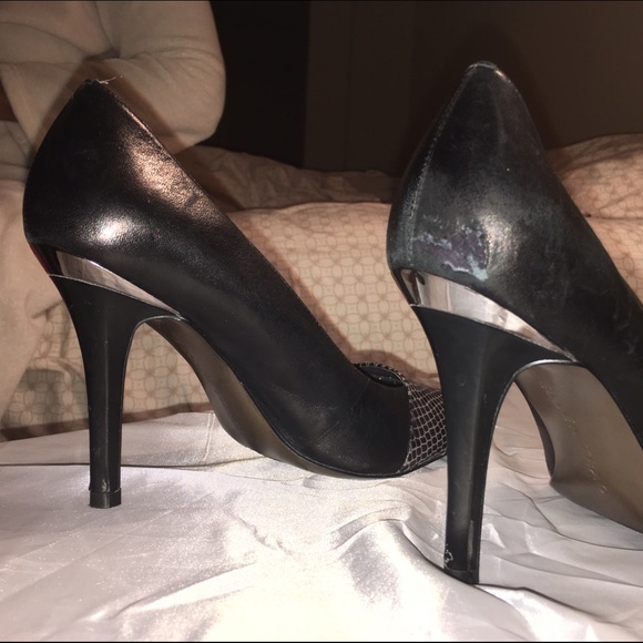 Ellen Tracy Coleen Black/ Gray Leather- Sz 8.5 - Picture 2 of 3