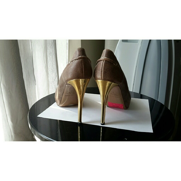 Nicholas Kirkwood Tan Horse bit Pumps Heels Shoes - Picture 2 of 4