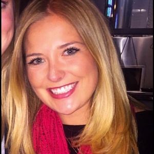 Meet your Posher, Caroline