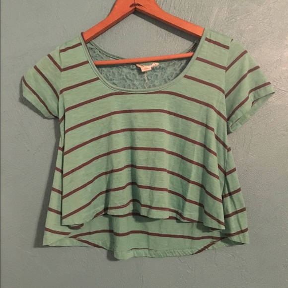 Crop top