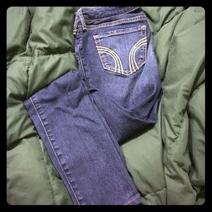 Hollister Super Skinny Jeans