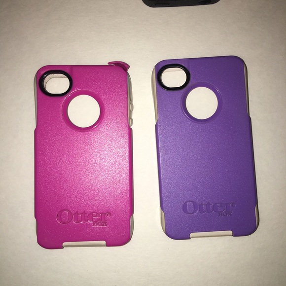 TWO iPhone 4 Otterboxs