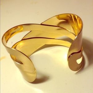 Large Gold Bangle