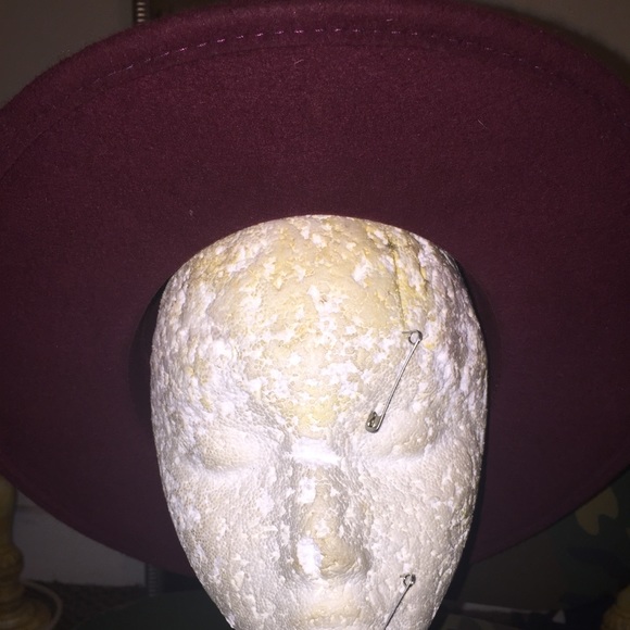 Forever 21 Burgundy unisex fedora hat - Picture 2 of 3
