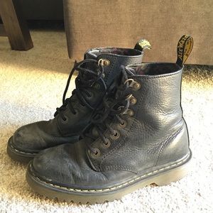 💥SALE💥 Black Dr. Martens
