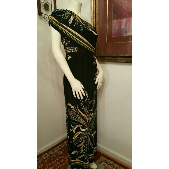 SOLD** New Bobbie Bee Dress Size Medium - Picture 3 of 4